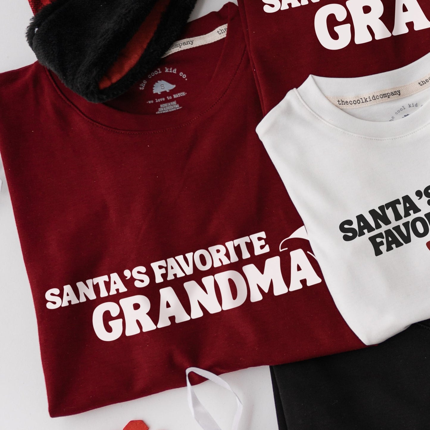 Polo de Adulto SANTA'S FAVORITE GRANDMA