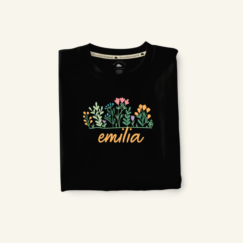 Polera Kid con nombre Flower personalizado
