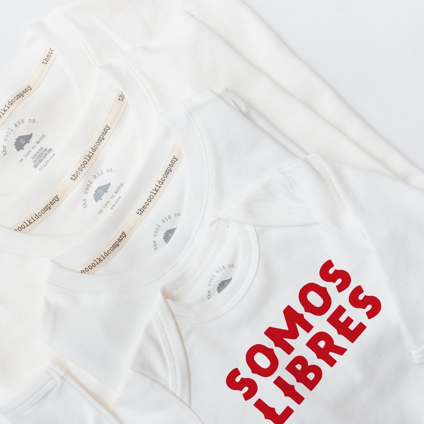 Body SOMOS LIBRES