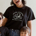 Polo Adulto Surviving Motherhood/Fatherhood -COOLween-