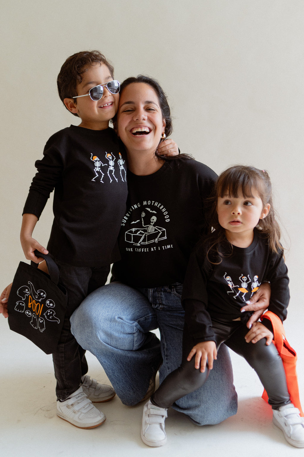 Polo Adulto Surviving Motherhood/Fatherhood -COOLween-