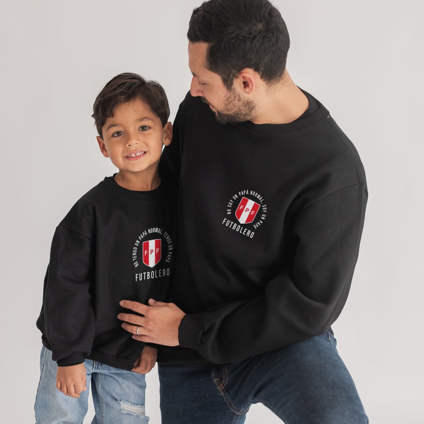 Polera de Hombre Papá FUTBOLERO (apellido y # personalizado)