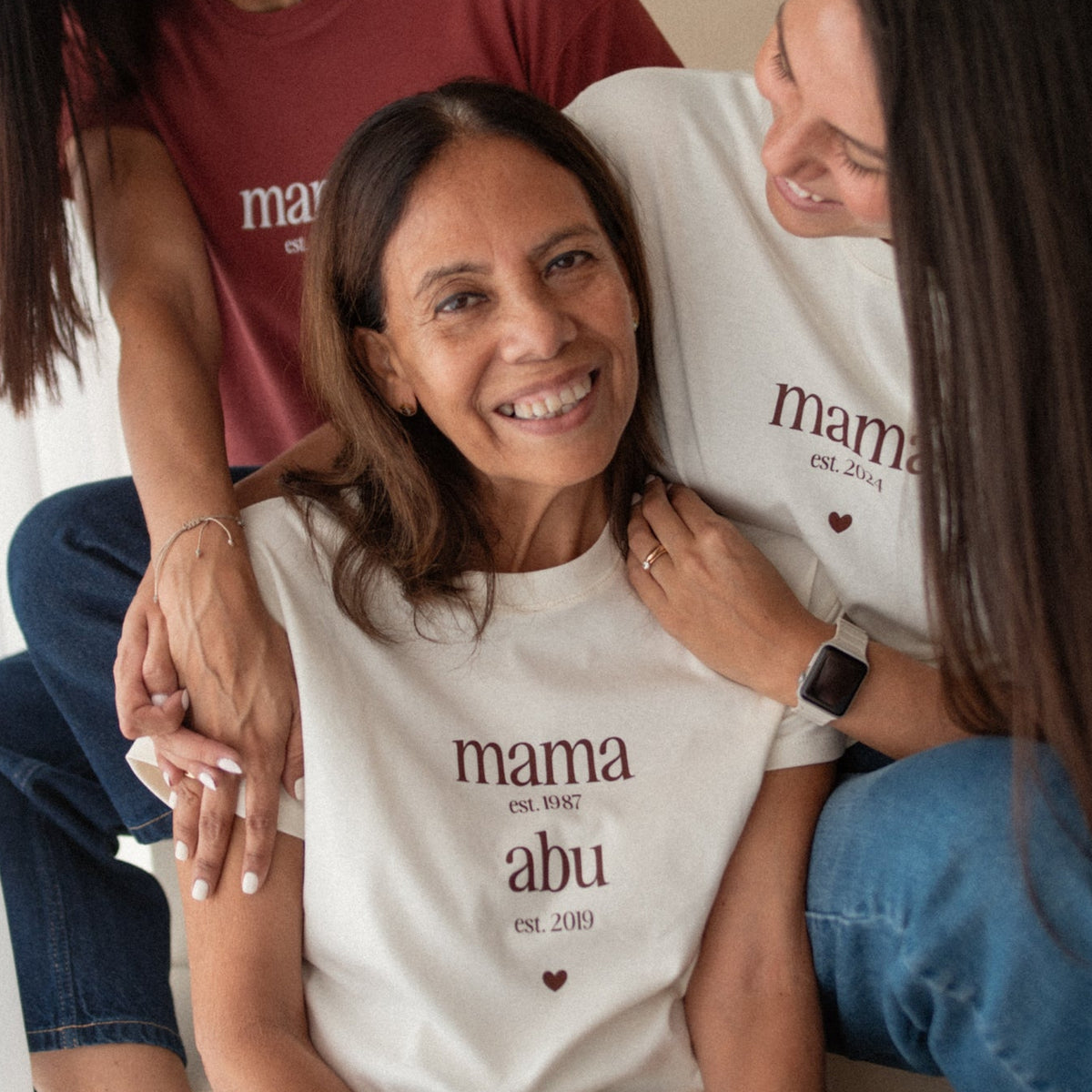 Polo Adulto Mamá est. + Abuela est. (2 nombres y años personalizados)