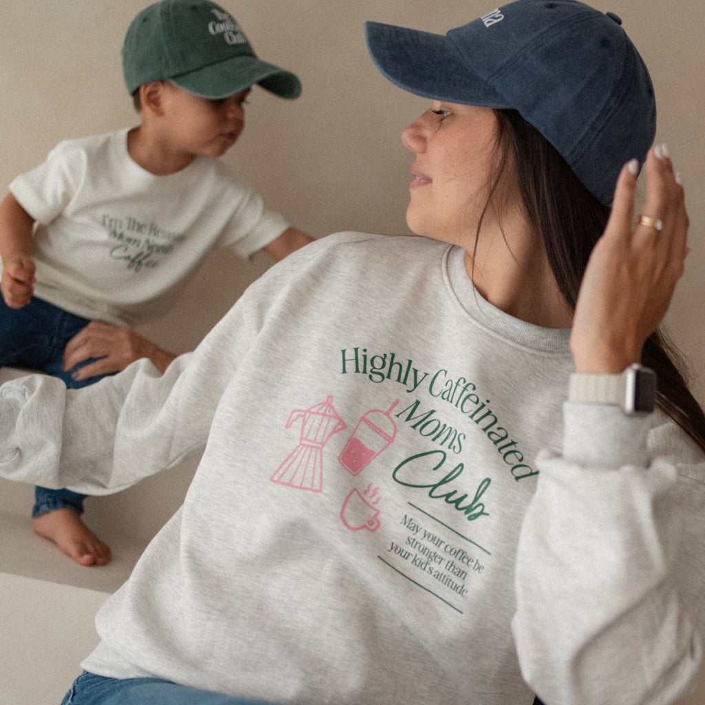 Polera KID I'm The Reason Mom Needs Coffee