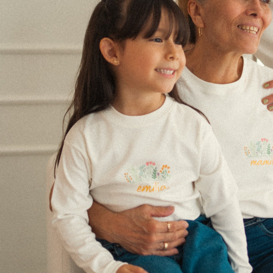 Polo kid con nombre Flower personalizado