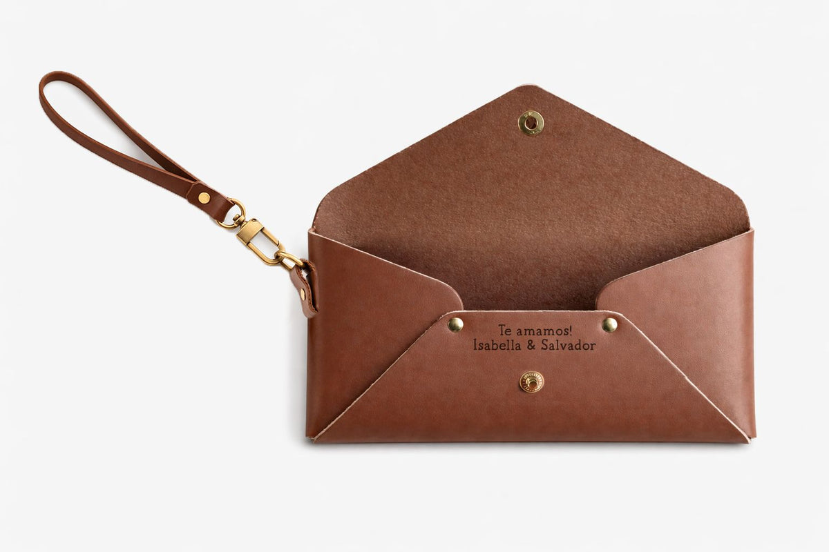 Clutch de Cuero Personalizado